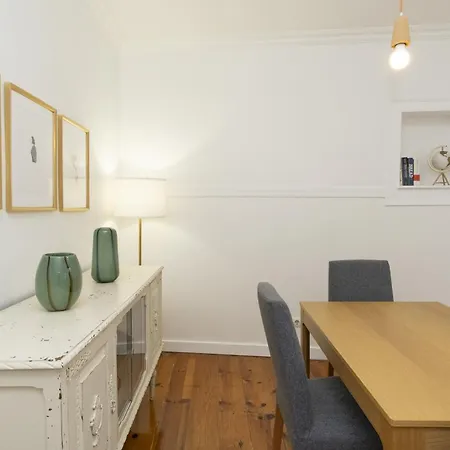 Comfortable With Terrace Near Marques De Pombal, - Ttl317 Apartament