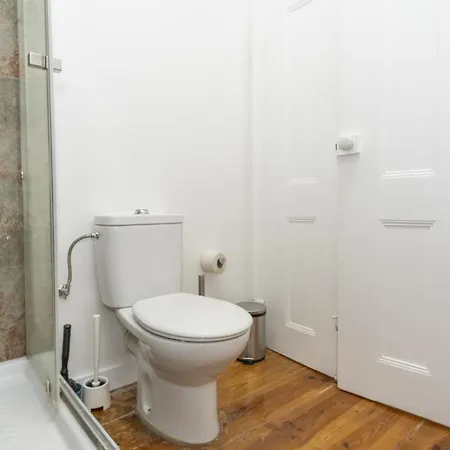 Comfortable With Terrace Near Marques De Pombal, - Ttl317 Appartamento *