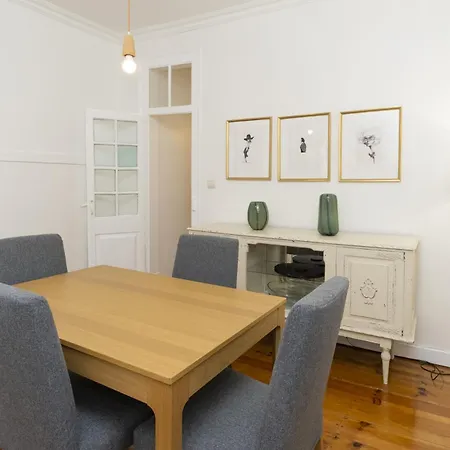 Comfortable With Terrace Near Marques De Pombal, - Ttl317 Daire Lisboa