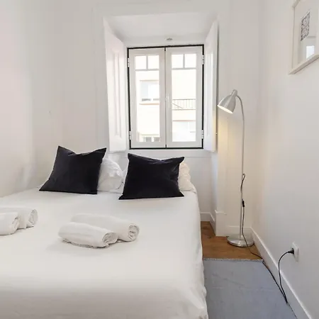 Comfortable With Terrace Near Marques De Pombal, - Ttl317 Apartmán *
