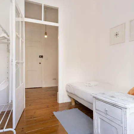 Διαμέρισμα Comfortable With Terrace Near Marques De Pombal, - Ttl317 Lisboa