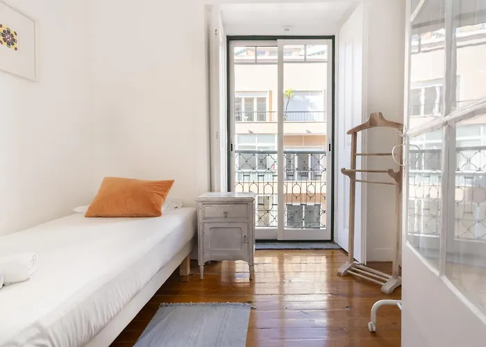 Comfortable With Terrace Near Marques De Pombal, - Ttl317 * Lisboa