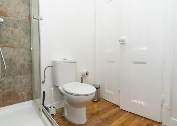 Comfortable With Terrace Near Marques De Pombal, - Ttl317 شقة *